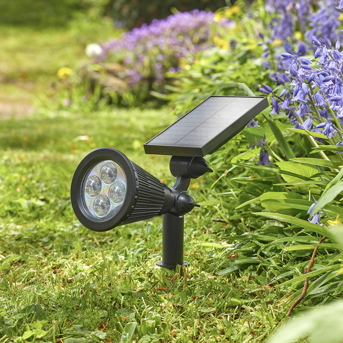Solar Lumi Spot Stake Light, Dual Brightness Setting
