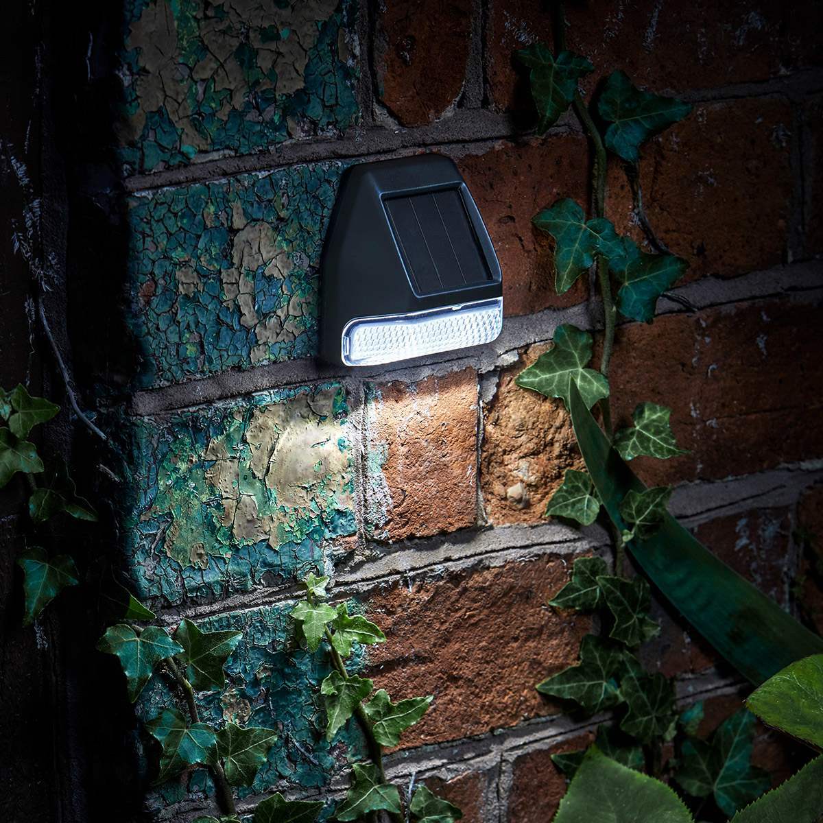 4 Premium Solar Fence, Wall & Post Lights Super Bright White LEDs