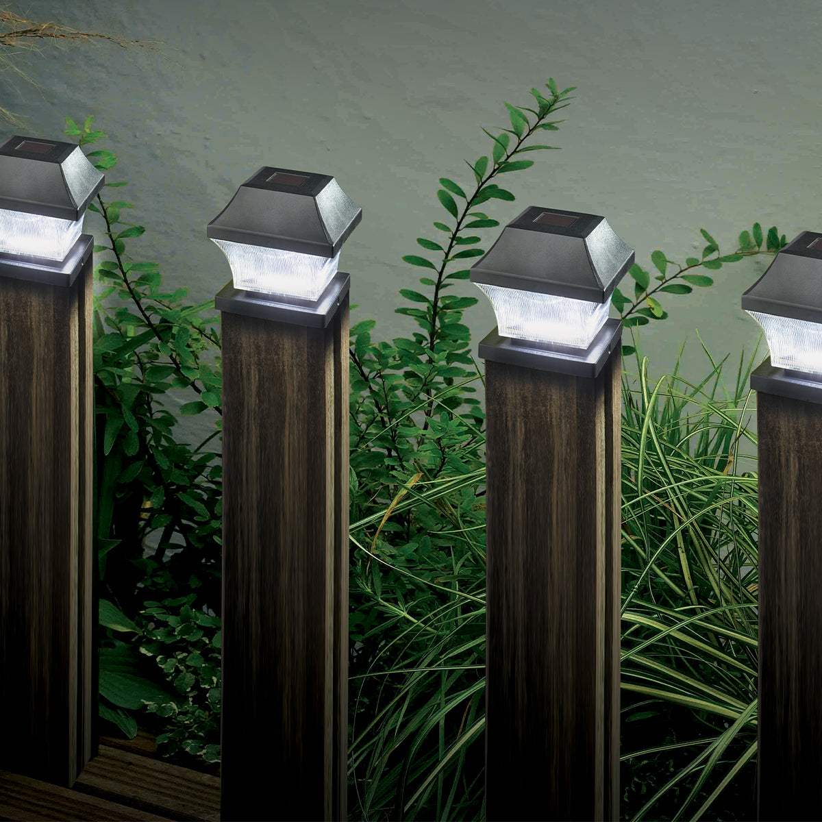 4 Solar Post Lights White LEDs