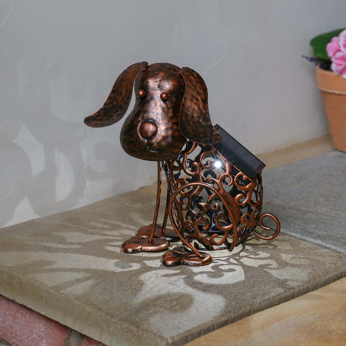 Solar Novelty Dog Light