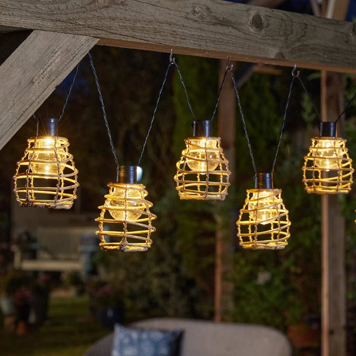 10 Cage Lantern Solar Fairy Lights Rattan Effect Warm White 2.7m