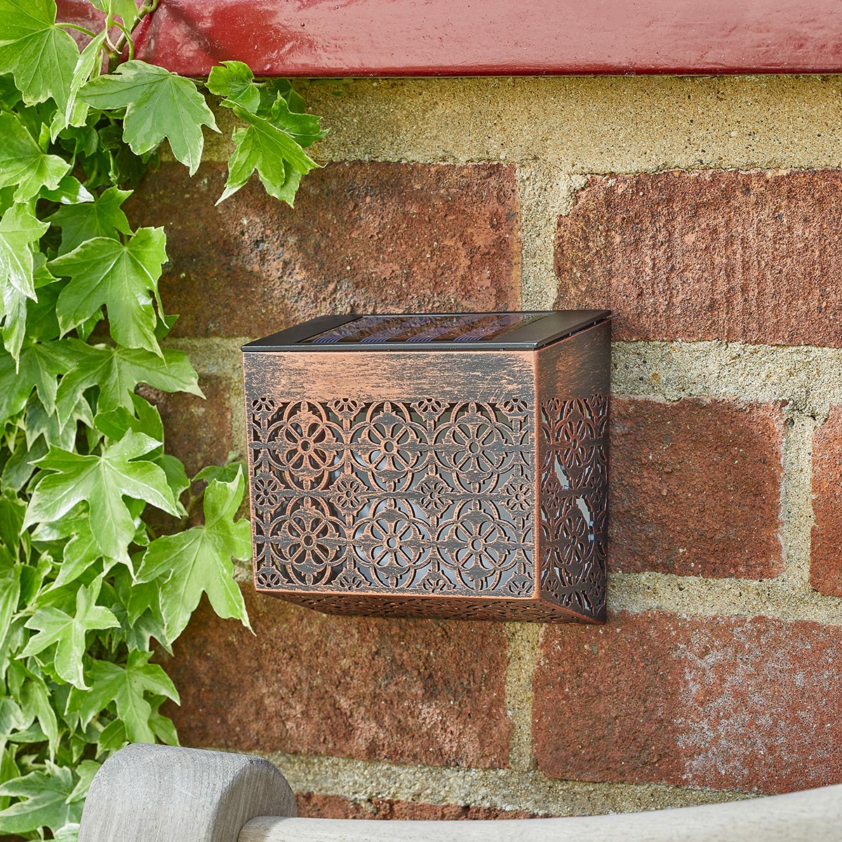 Solar Moroccan Wall Fence Light, 4 Pack