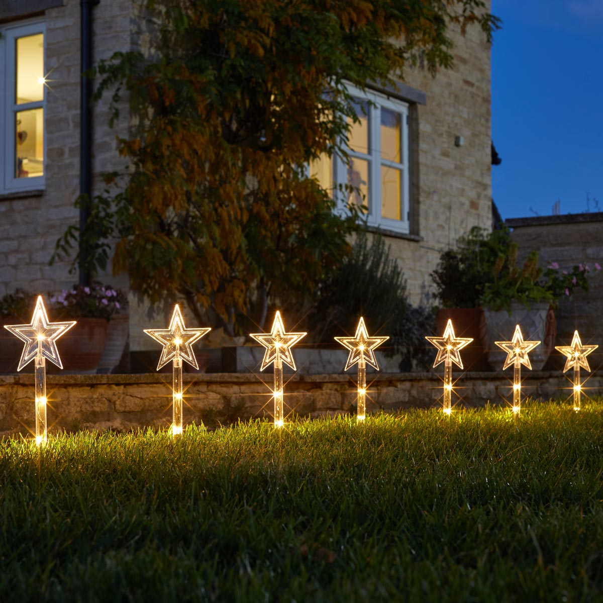 Star Outdoor Christmas Light Stakes