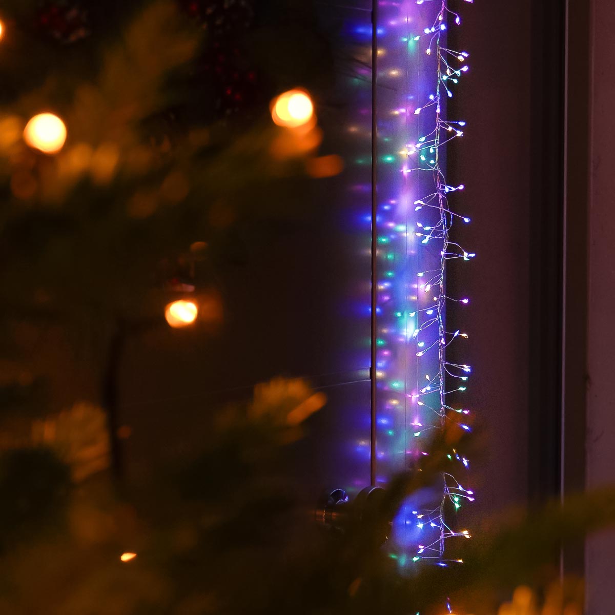 800 LED Outdoor Christmas Cluster Lights for Door Frame 5.5m