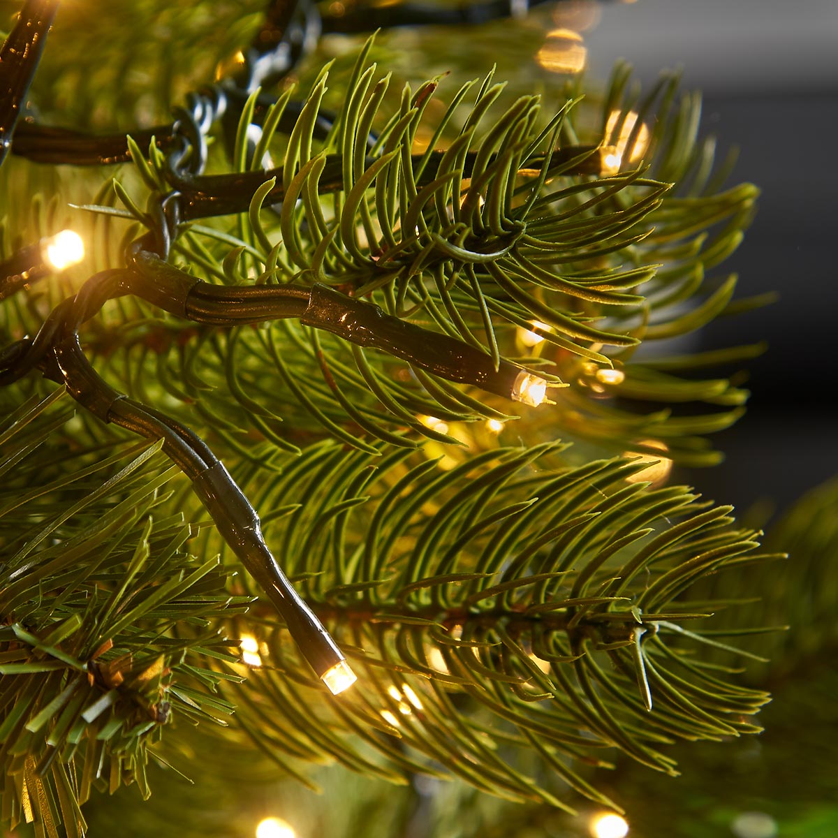 5.2m LED Outdoor Battery Cluster Lights