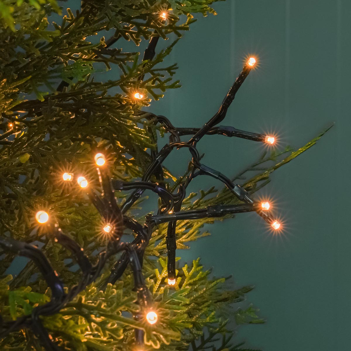 5.2m LED Outdoor Battery Cluster Lights