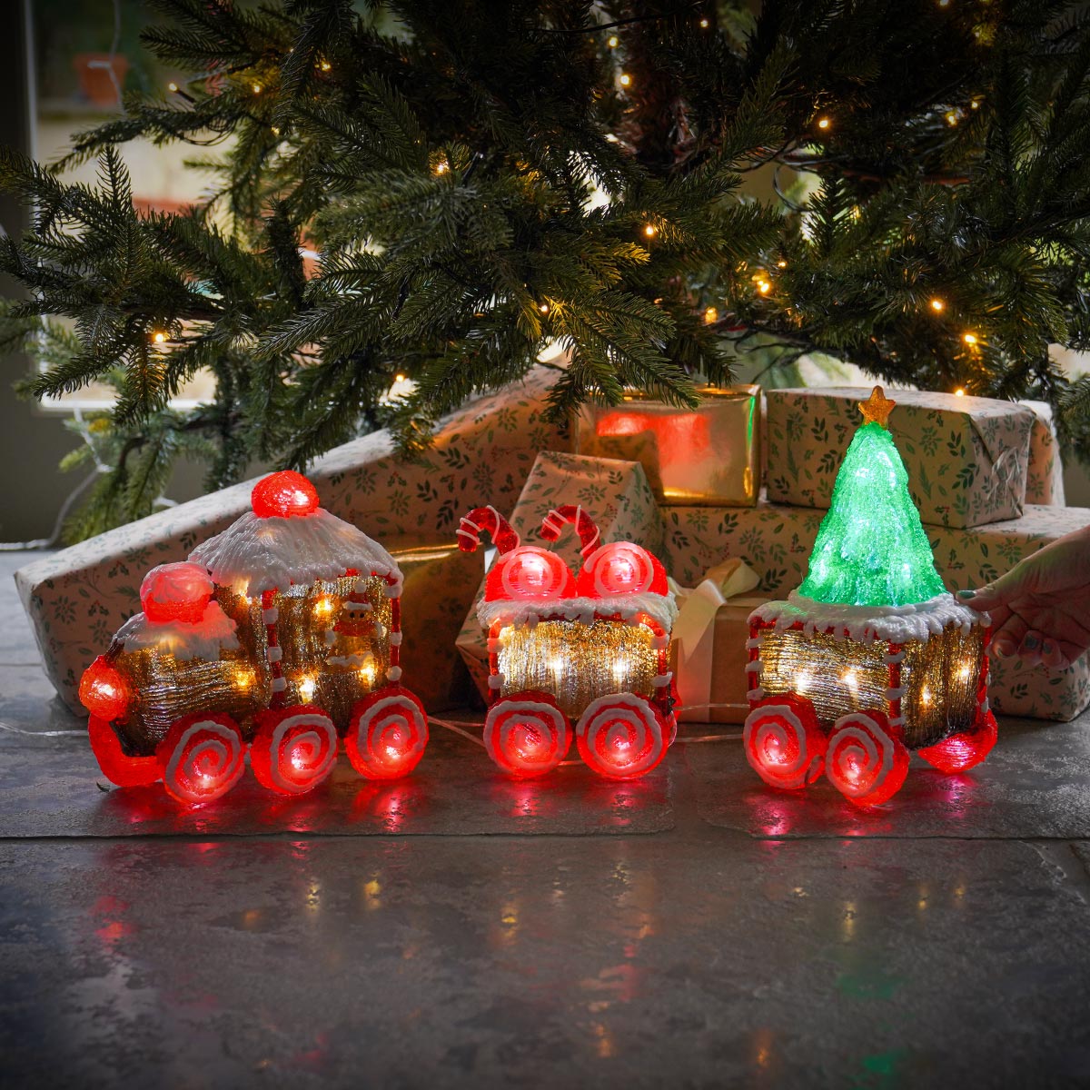 60cm Acrylic Train and Carriage Christmas Figure