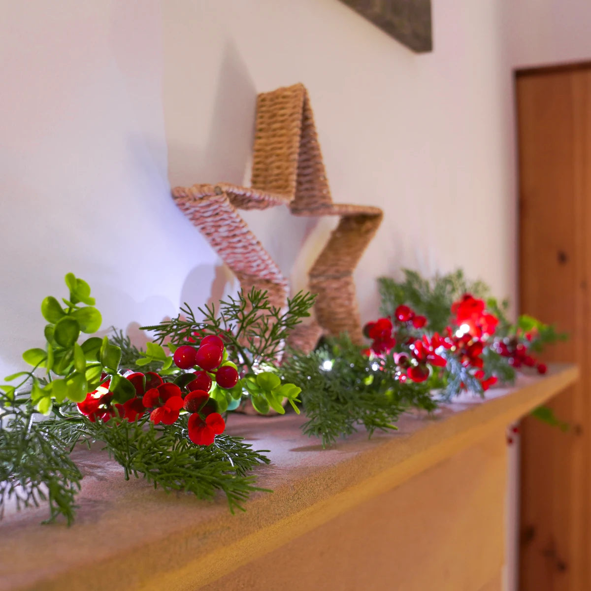 1.5m Red Berry Pre-Lit Christmas Garland - USB & Battery Operated