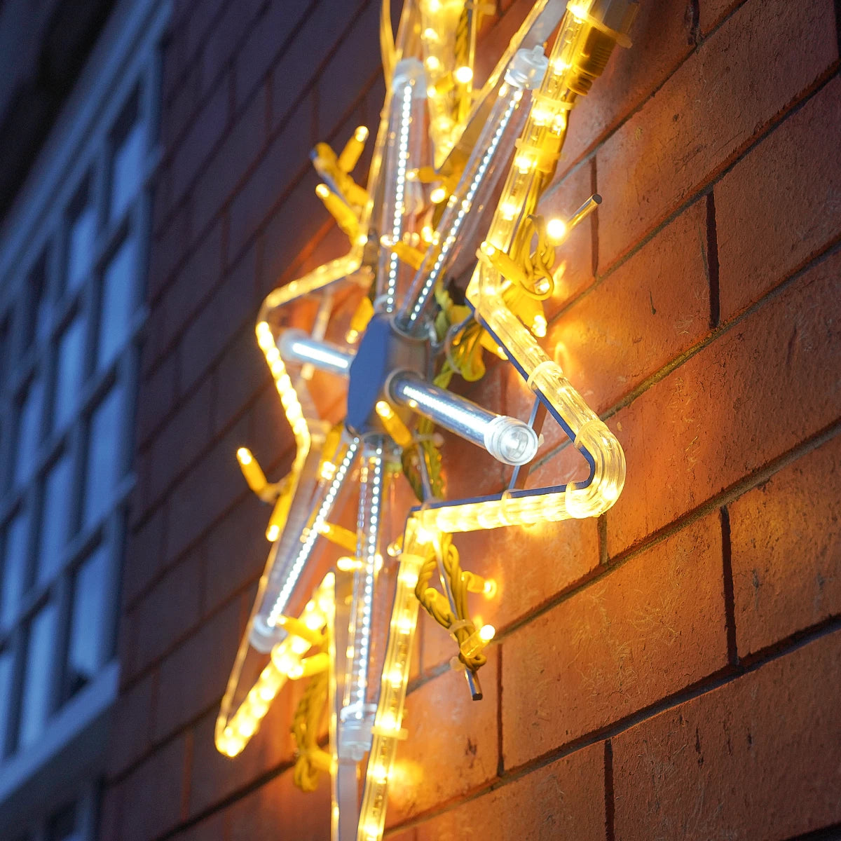 ConnectPro® 70cm Starburst Outdoor Christmas Silhouette Light