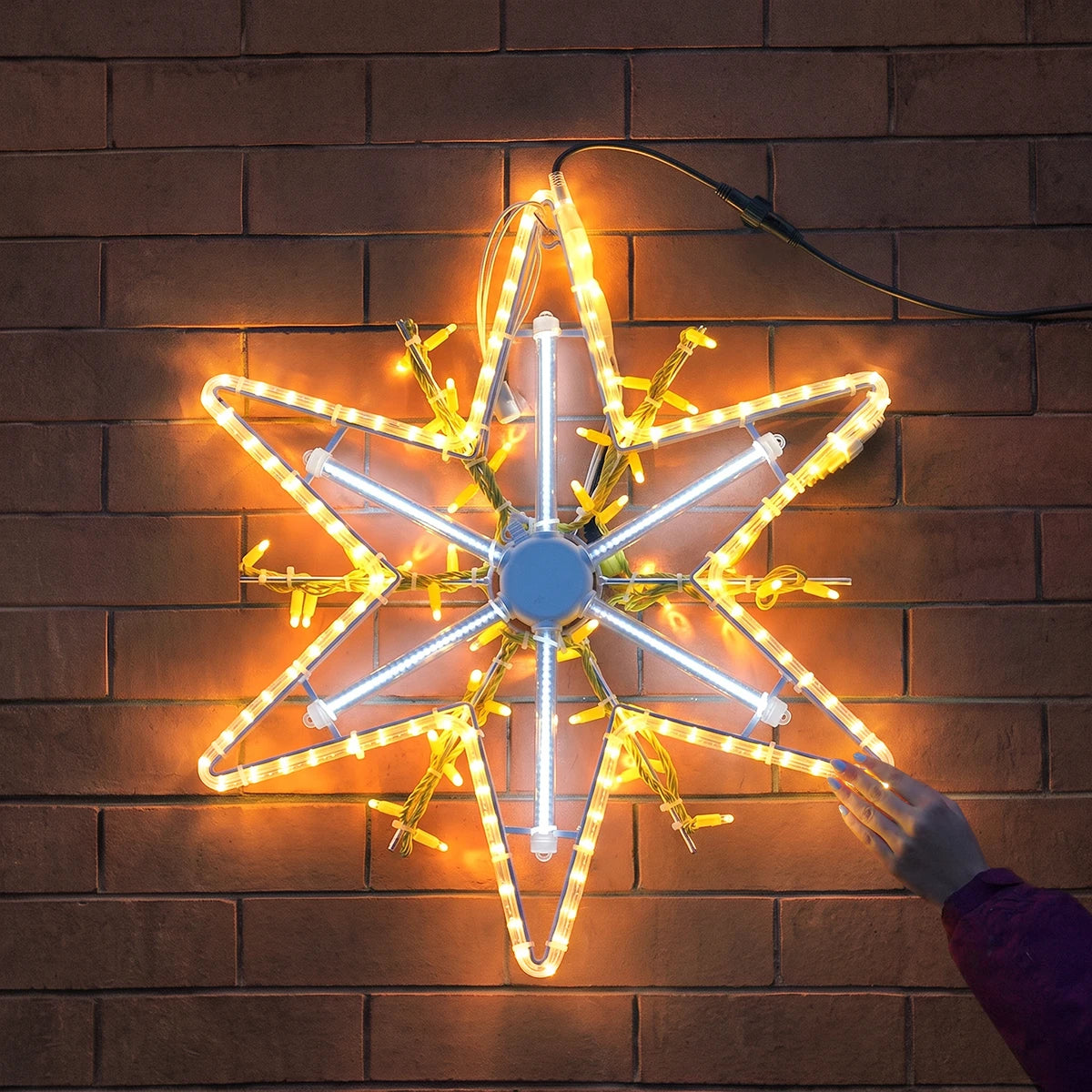 ConnectPro® 70cm Starburst Outdoor Christmas Silhouette Light