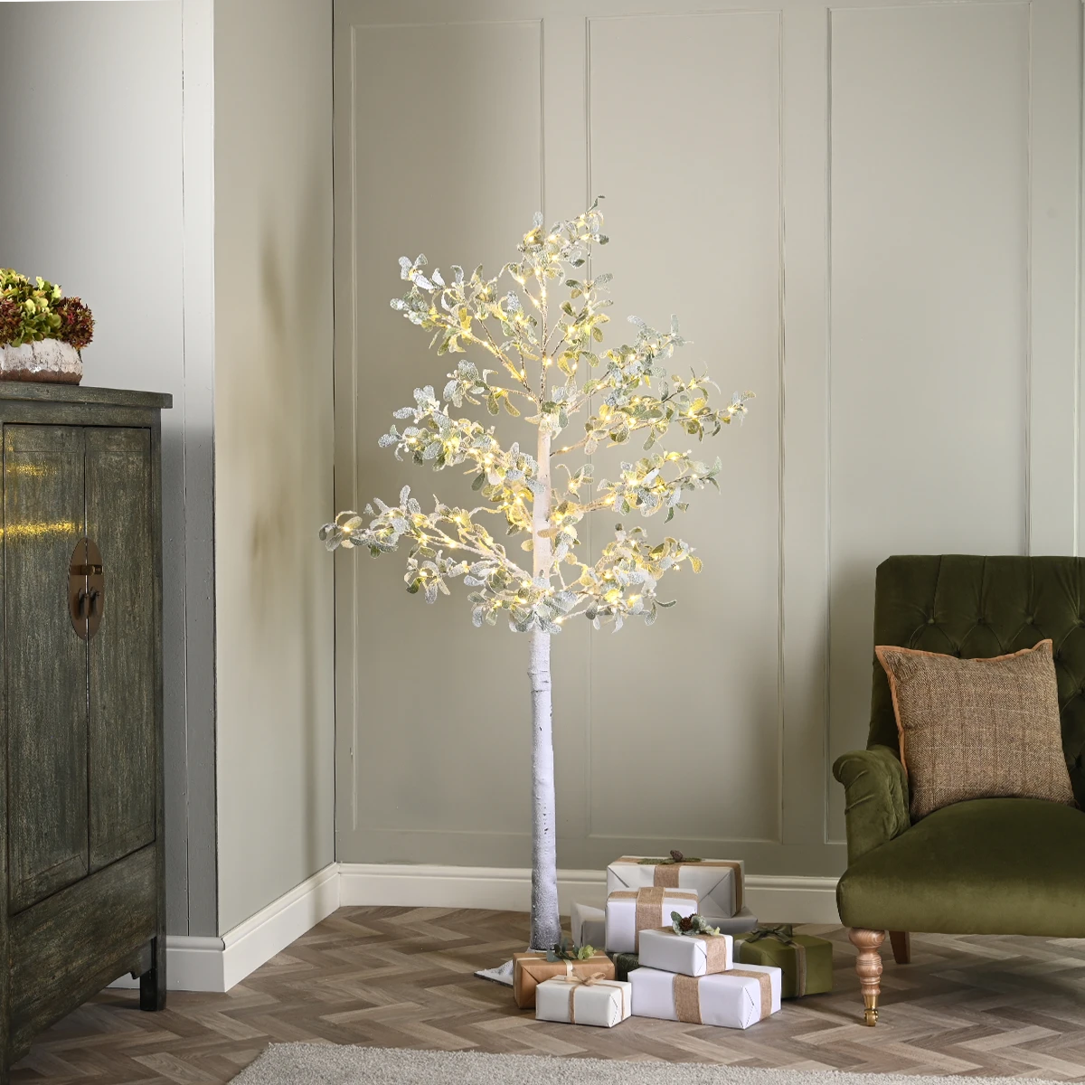 Pre Lit Mistletoe Christmas Twig Tree