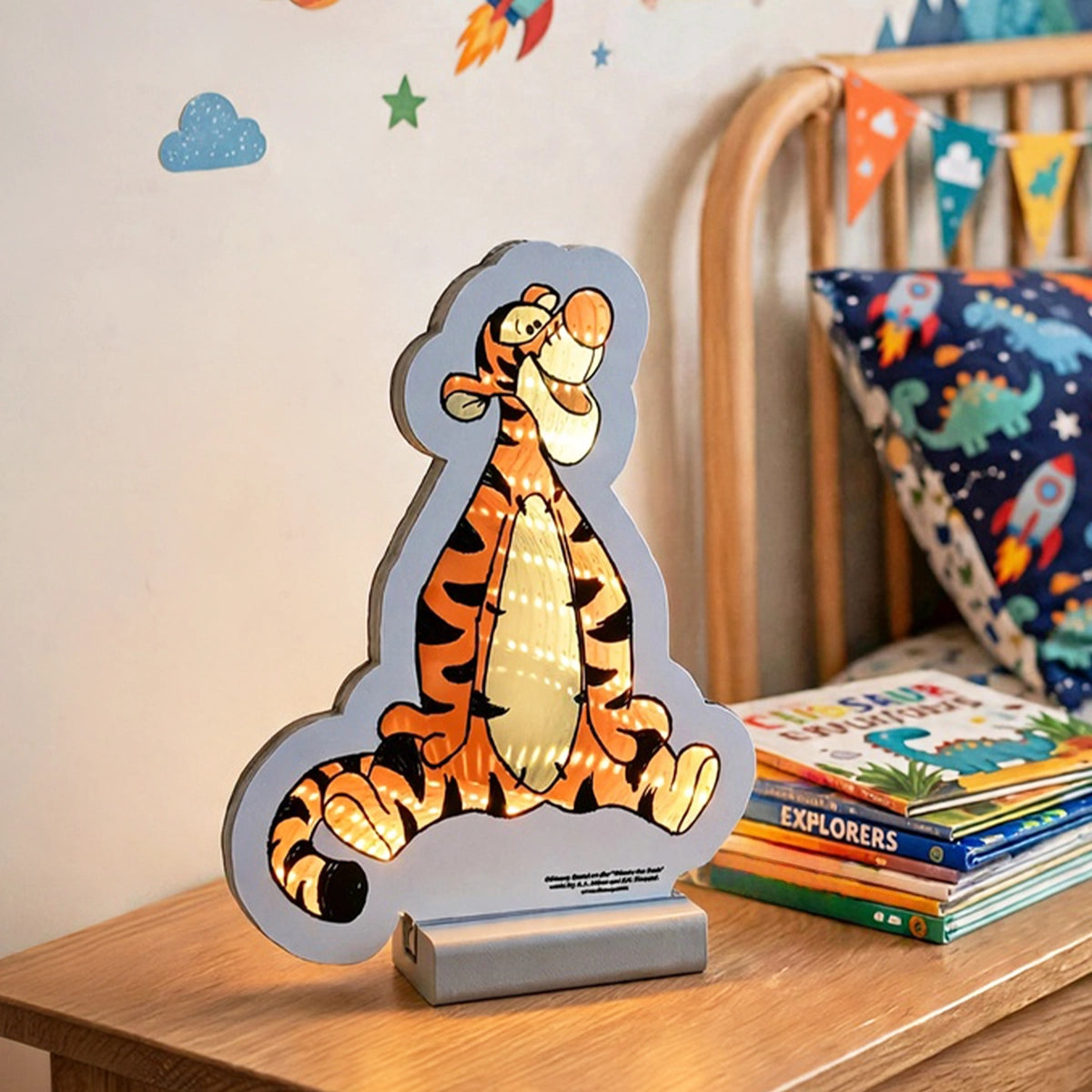 ©Disney Winnie the Pooh Tigger LED Infinity Mirror Light 20cm