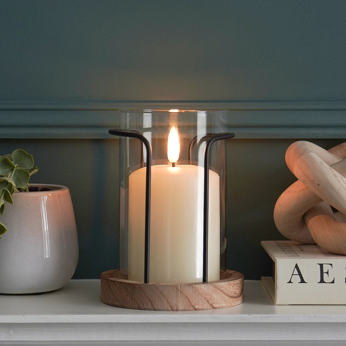 hurricane-glass-candle-holder-with-wooden-base