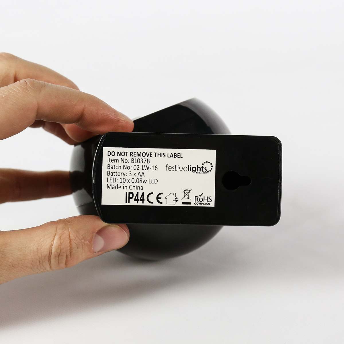 Outdoor Battery Operated Security Light with PIR Sensor