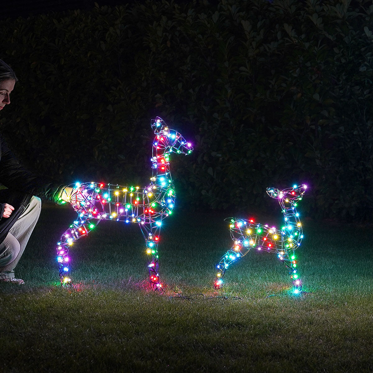 Doe & Fawn Connectable Outdoor Light up Reindeer with Remote Control - Adjustable Colours