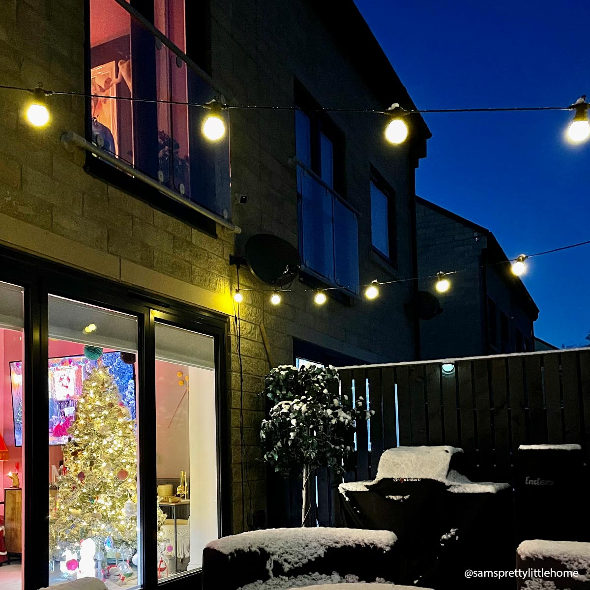 ConnectGo® Festoon Lights, Connectable, Frosted LED Bulbs