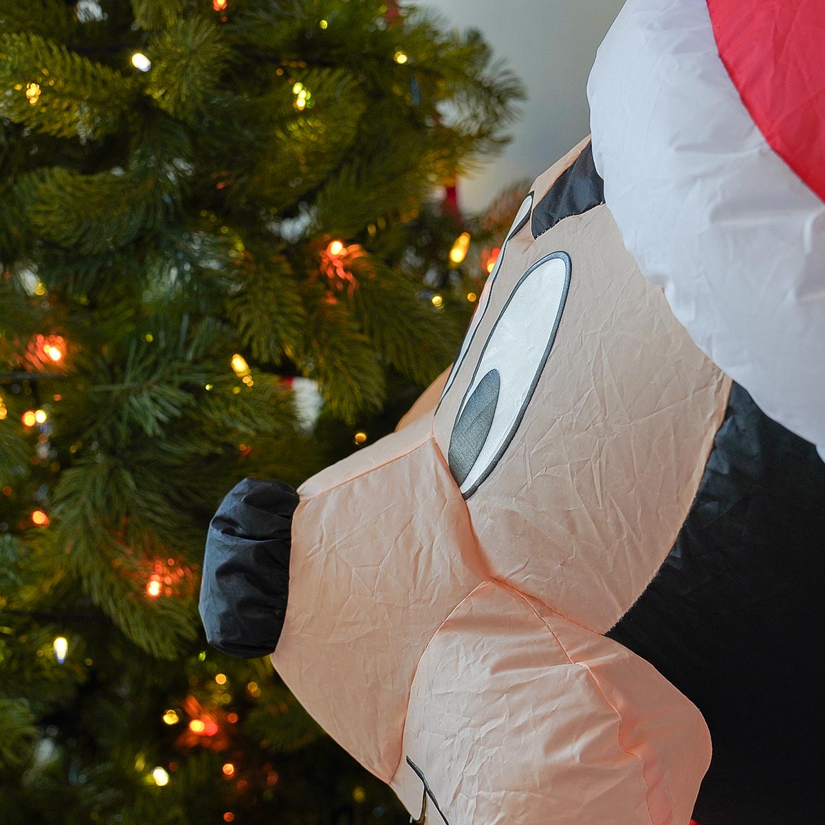 1.25m LED Outdoor ©Disney Christmas Decoration Inflatable Santa Mickey Mouse