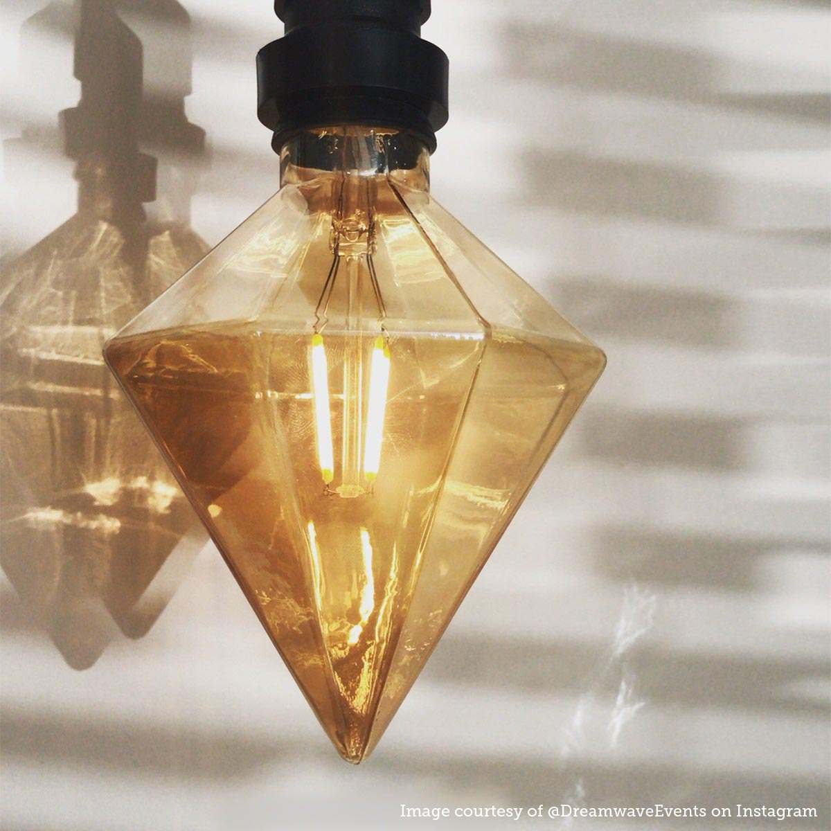 FestoonPro® 4W E27 Fully Dimmable Vintage Tinted Crystal Filament Style, Warm White LED Light Bulb