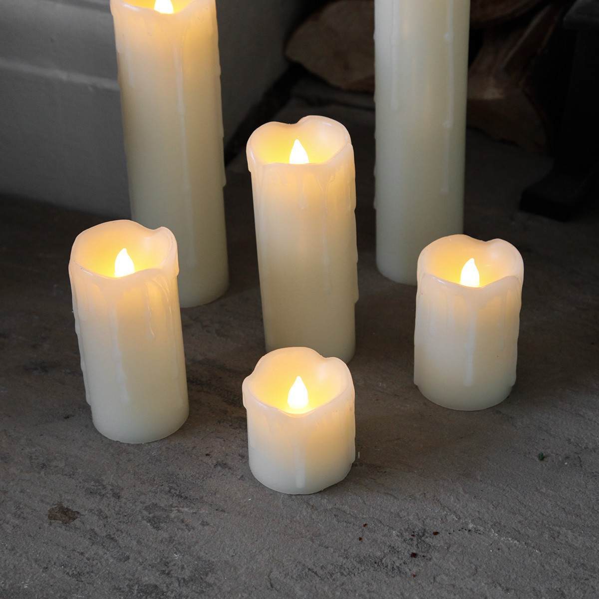 6 Dripping Wax LED Battery Candles
