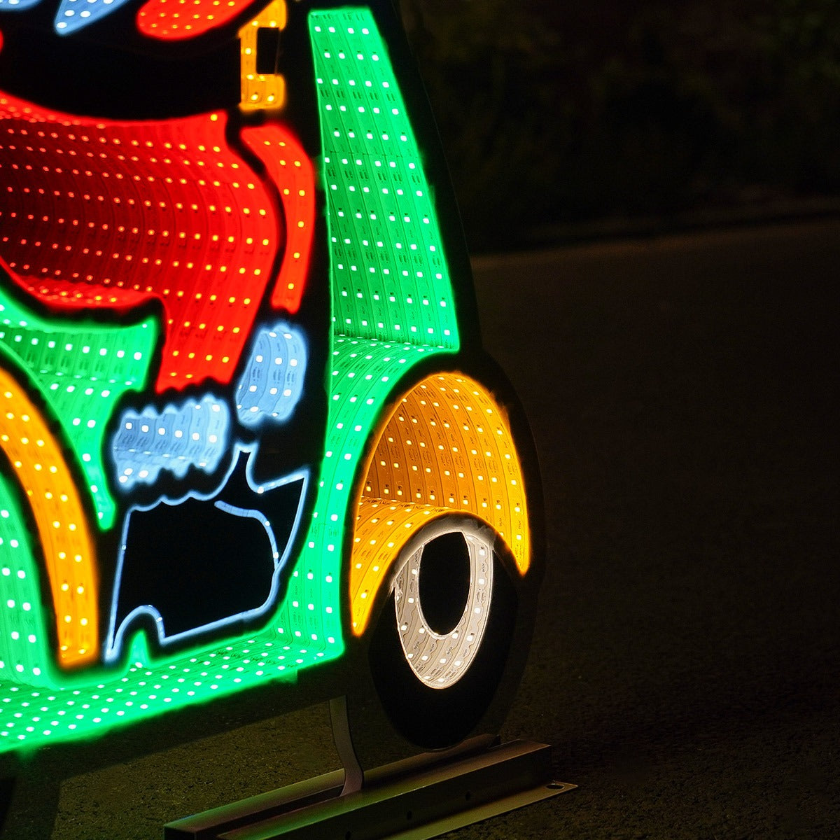 90cm Outdoor Infinity Mirror Christmas Silhouette or Freestanding Santa on Bike
