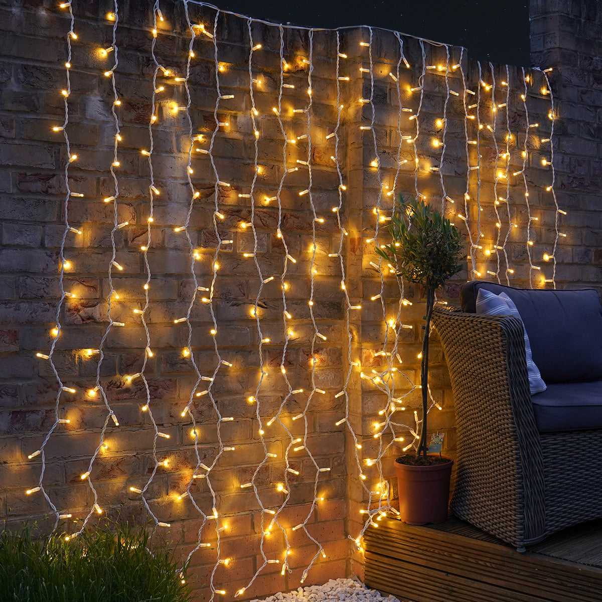 ConnectPro® 2m x 3m Warm White Curtain Lights, Connectable, 432 LEDs, White Rubber Cable