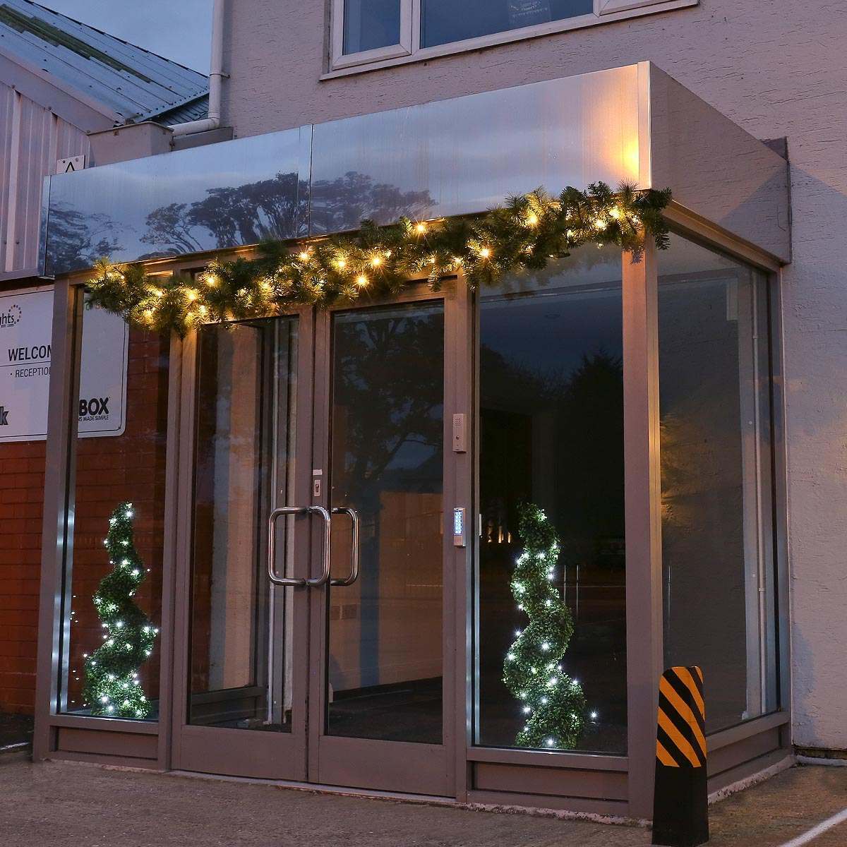 ConnectPro® Outdoor LED Garland, Connectable, Black Rubber Cable