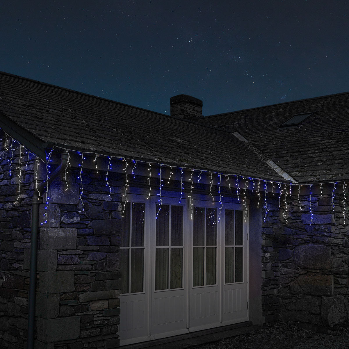 Plug In Christmas Snowing Effect Icicle Lights