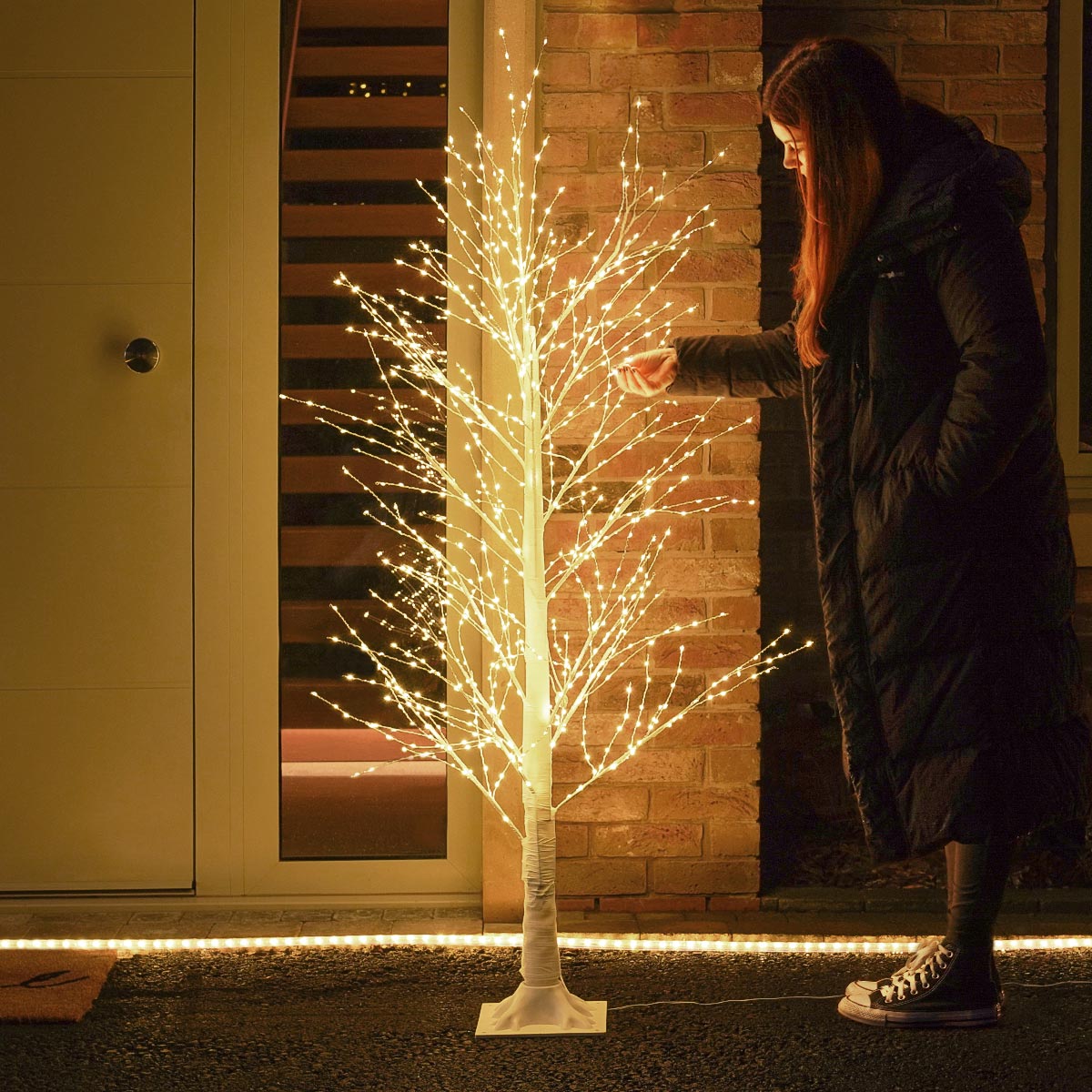 White Dewdrop Microdot Tree with Warm White LEDs