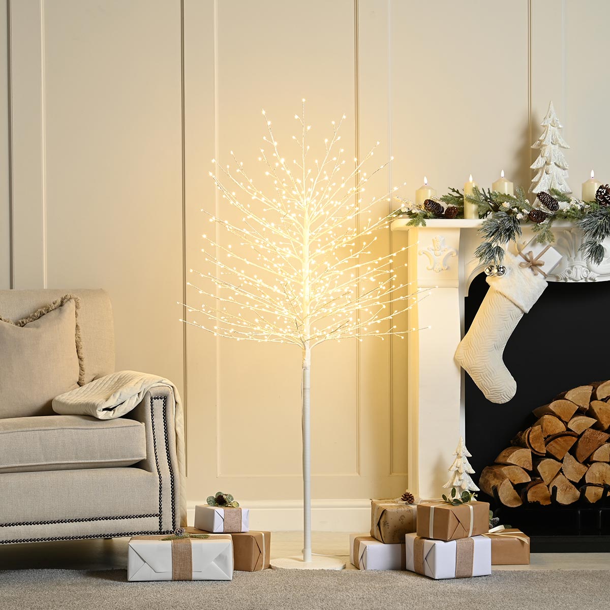 White LED Microdot Topiary Tree with Warm White LEDs
