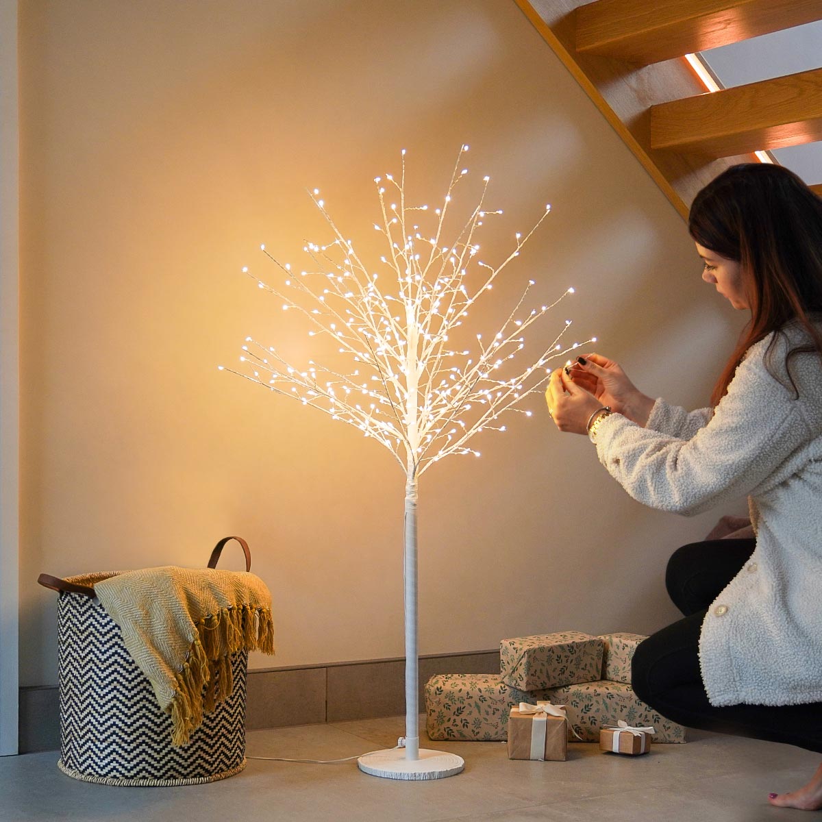 White LED Microdot Topiary Tree with Warm White LEDs