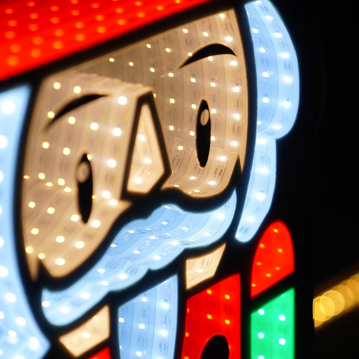 Outdoor Infinity Christmas Light Nutcracker