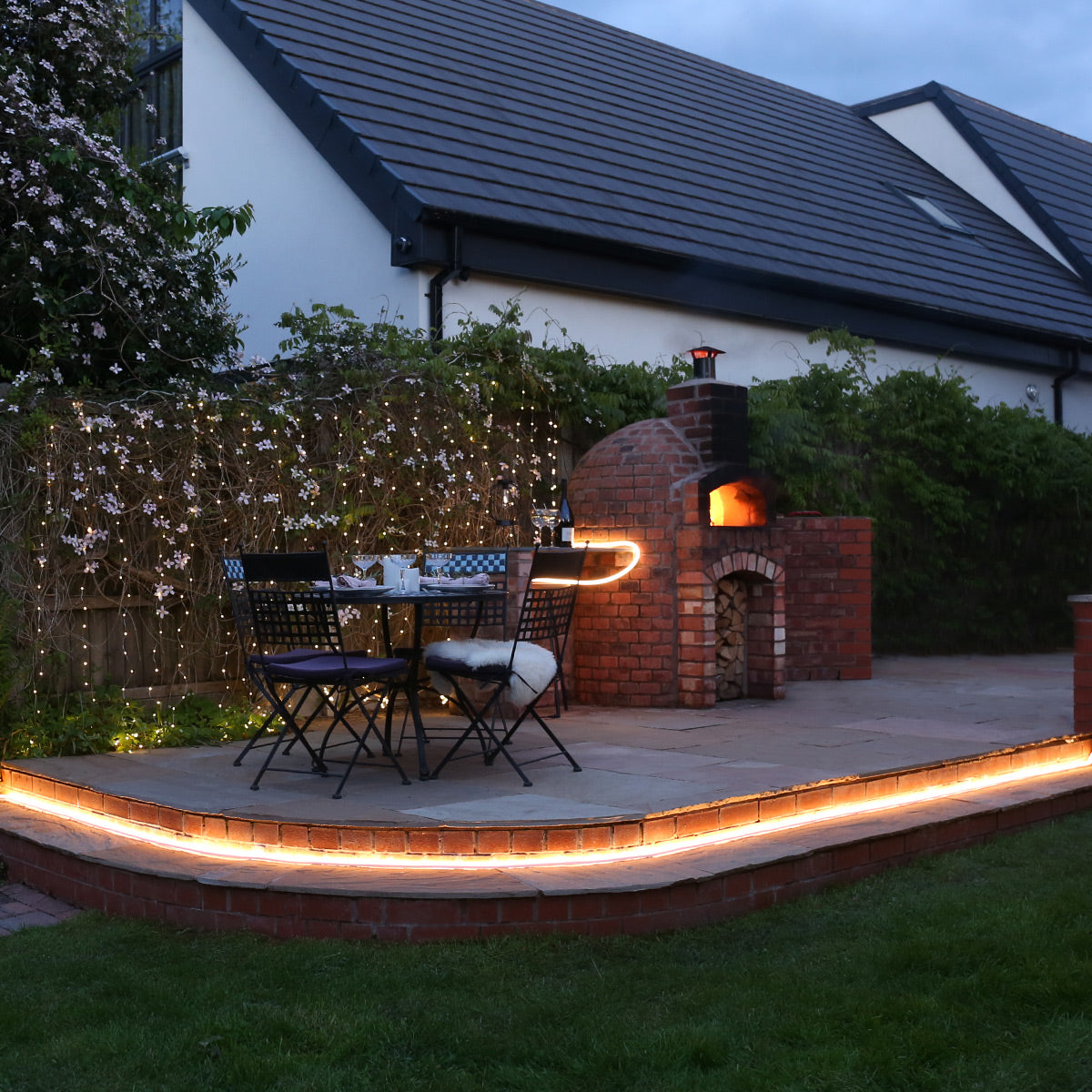 cut-to-length-outdoor-led-neon-flex-rope-light