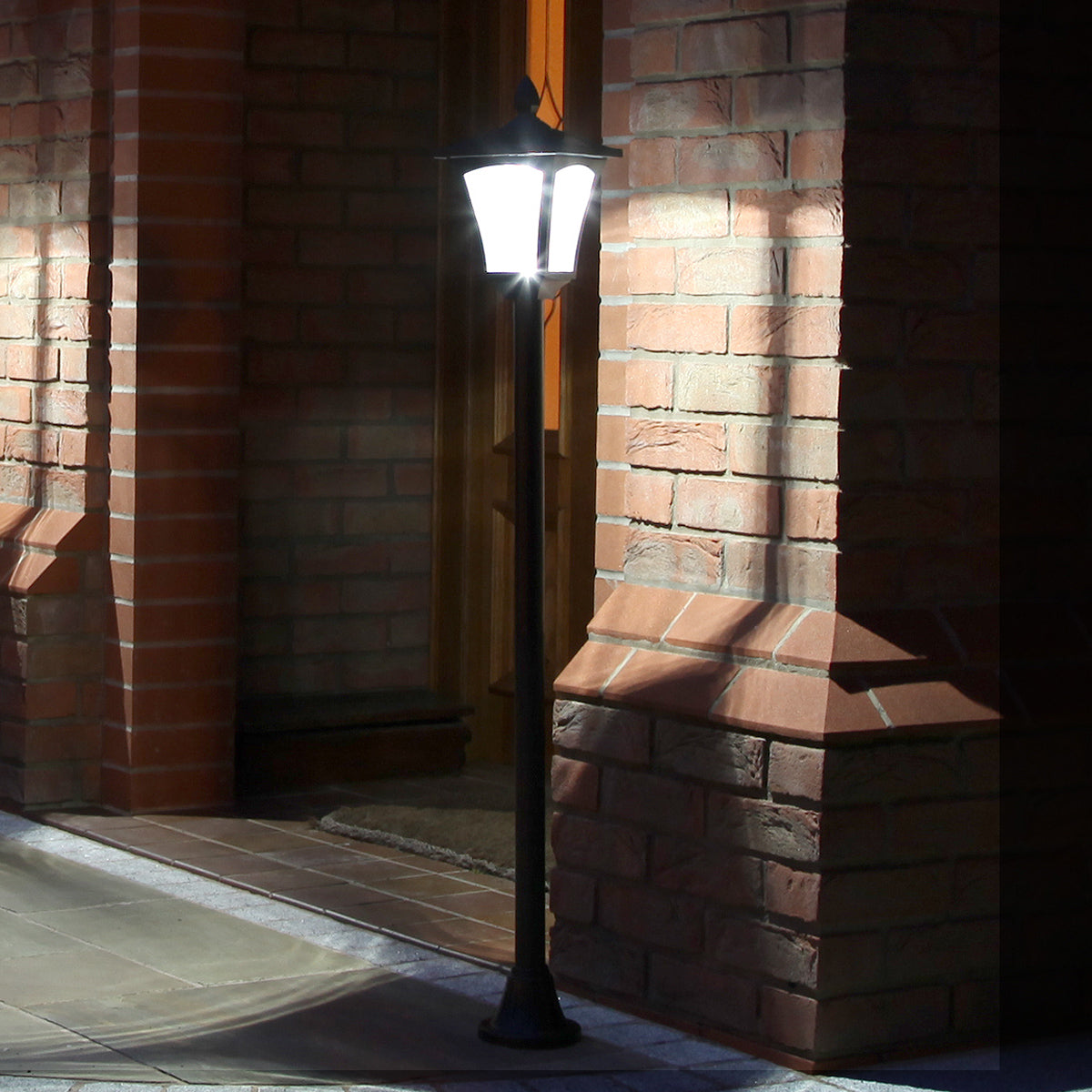 Solar Security Lamp Post, 1.2m