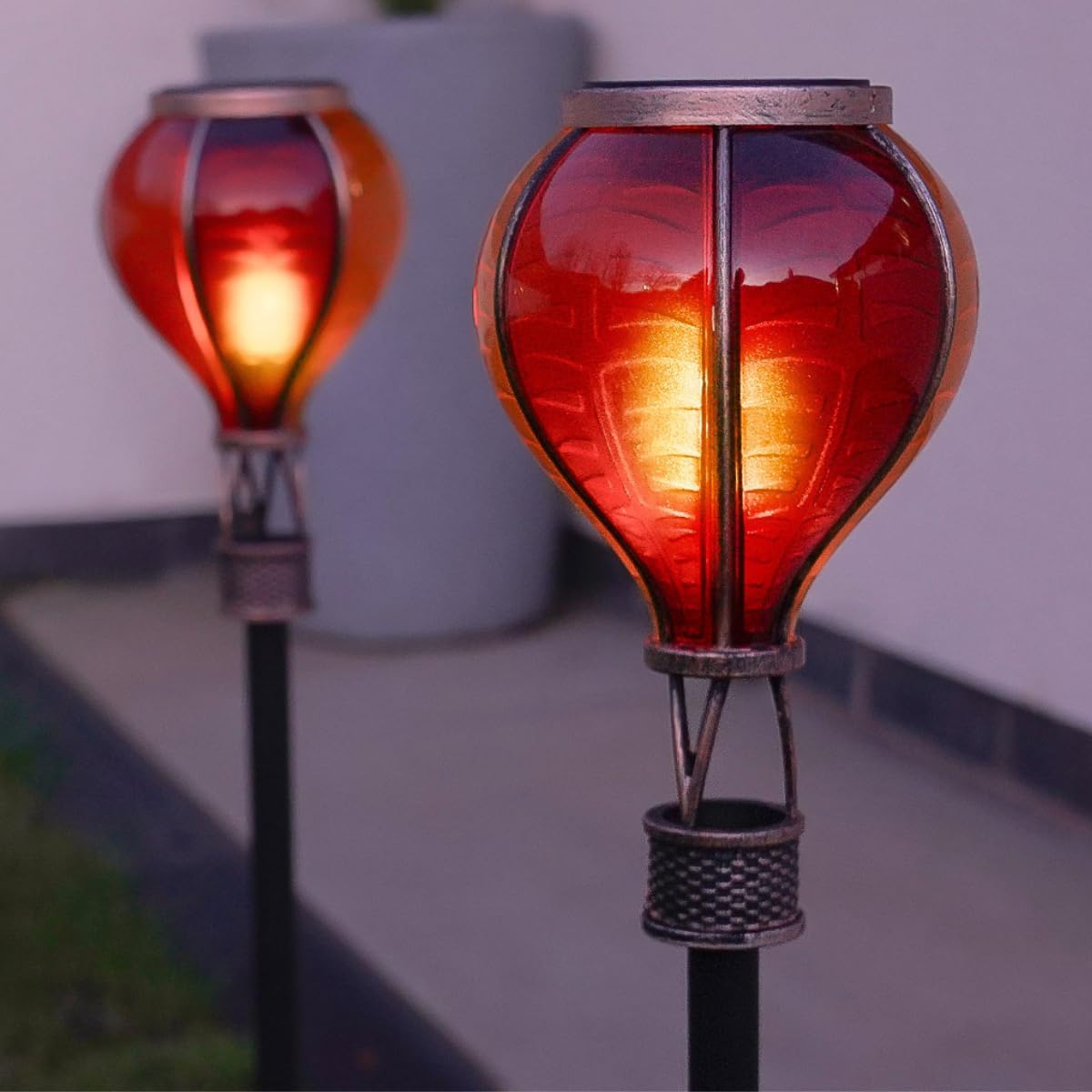 Solar Cool Flame Balloon Stake Light