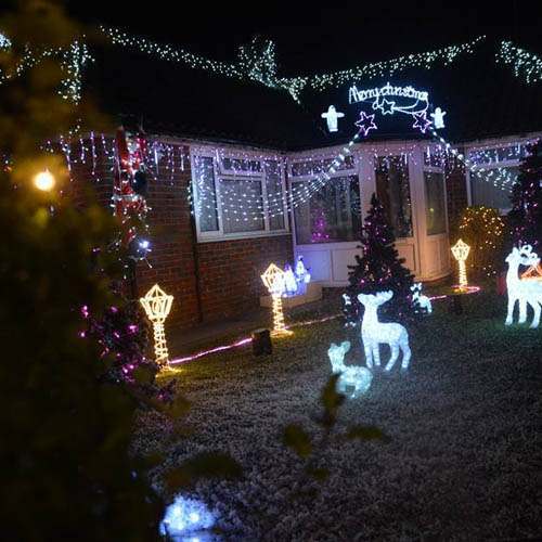 mark and debbies Christmas display