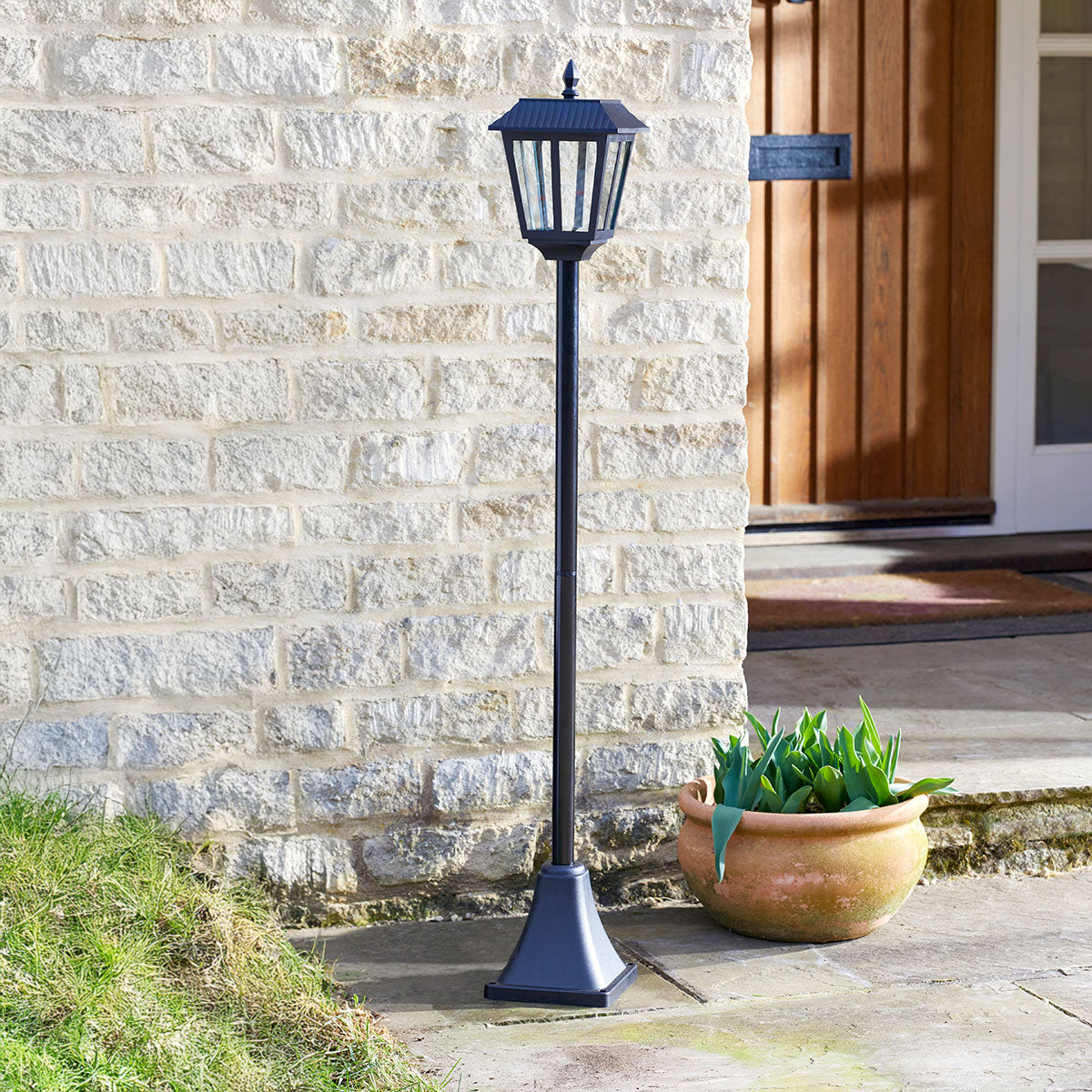 Solar Security Metro Lamp Post, White LEDs