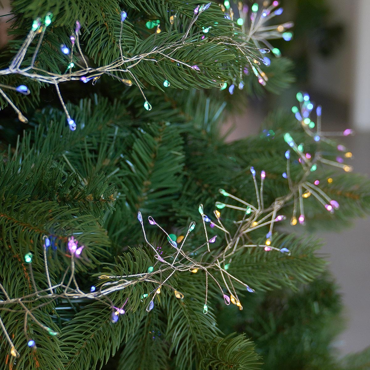 800 LED Outdoor Christmas Cluster Lights for Door Frame 5.5m