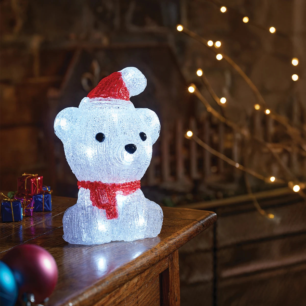 20cm LED Polar Bear Acrylic Christmas Figure Battery Operated Outdoor Decoration