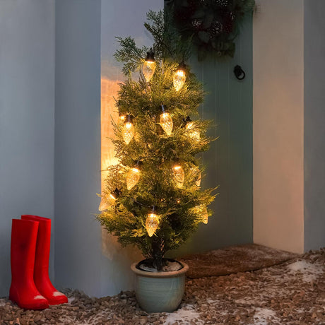 3.8m Pinecone LED Outdoor Christmas String Lights