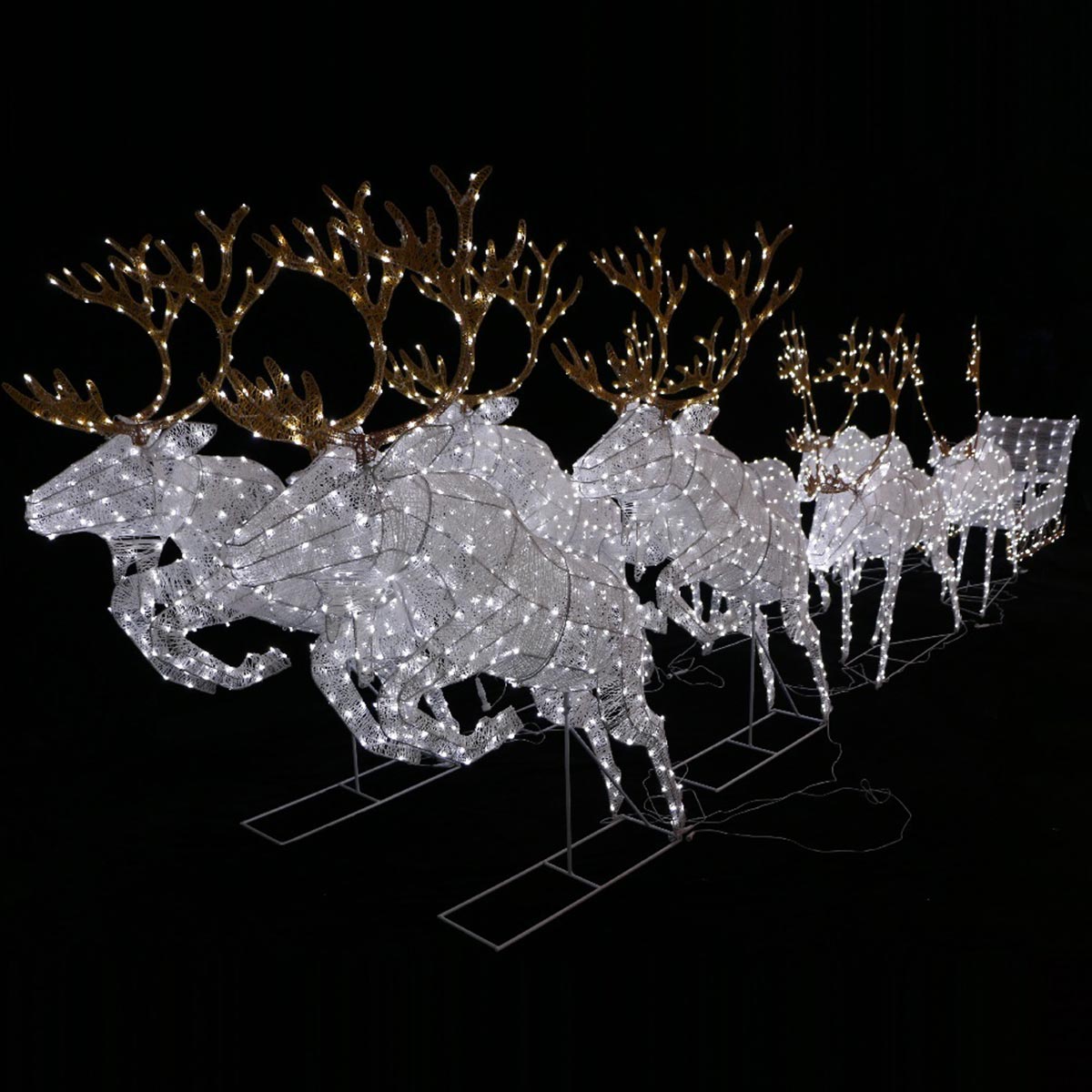 Outdoor Winter Wonderland Duo Bulb LED Santa Sleigh