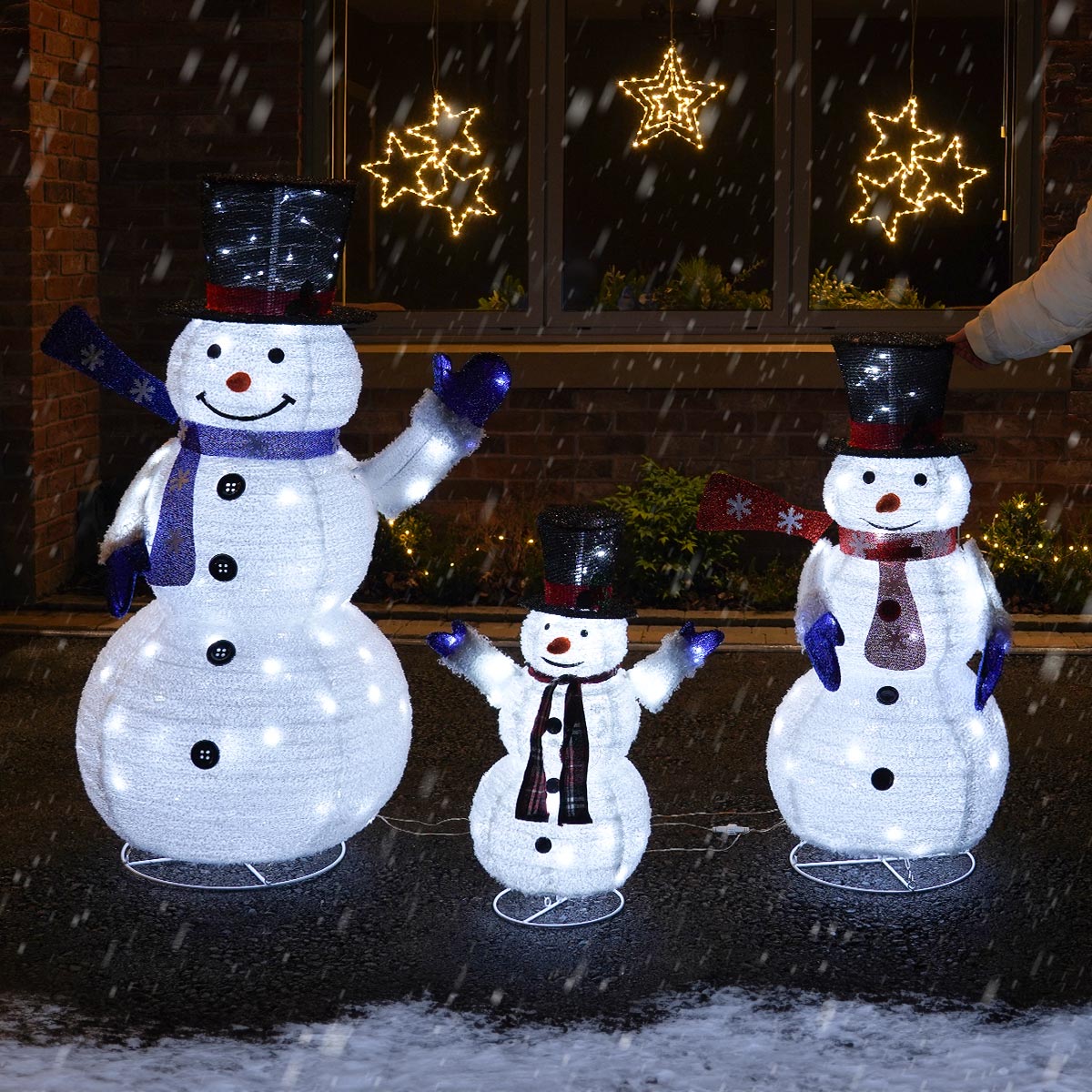 Set of 3 Outdoor Collapsible Snowman Family Figures