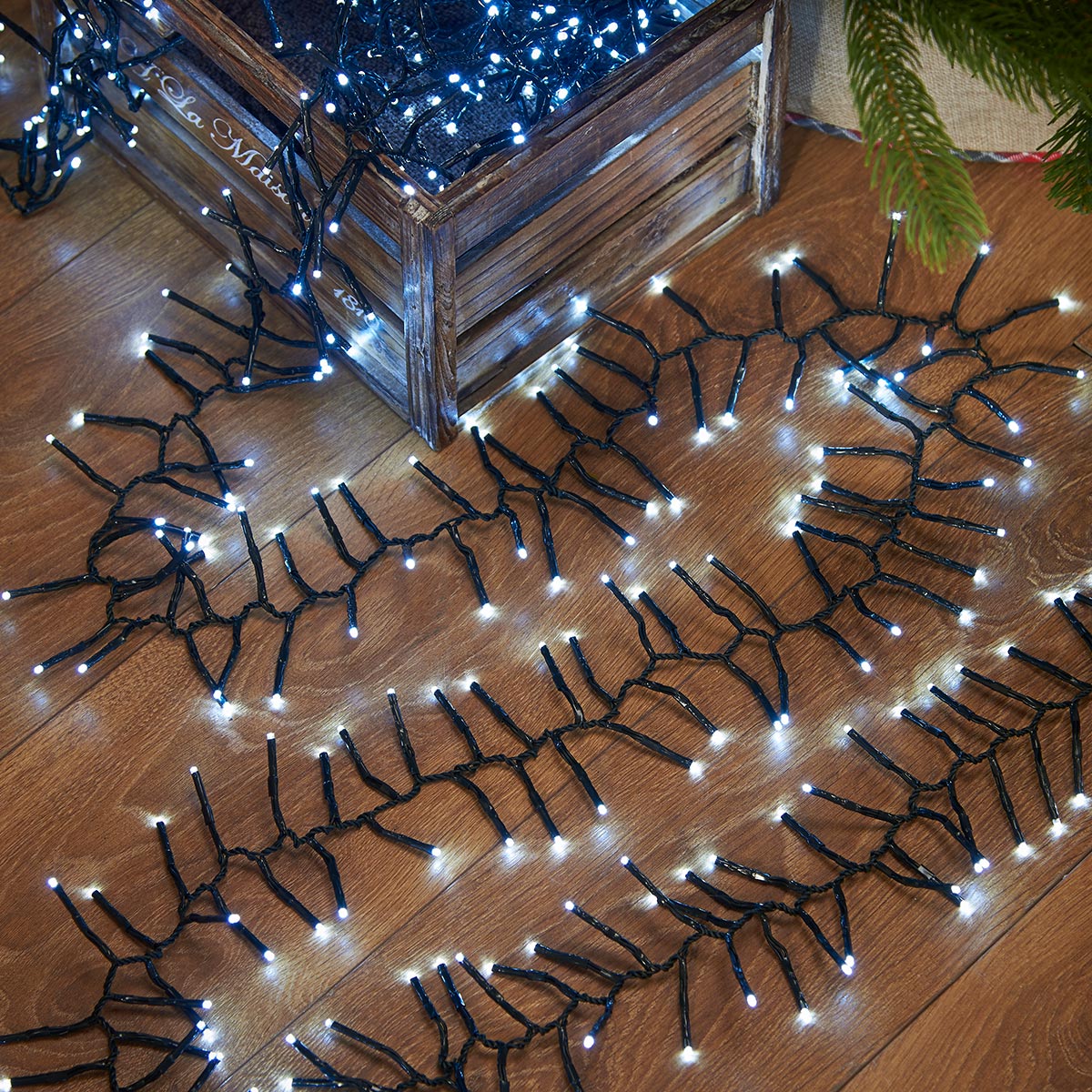 5.2m LED Outdoor Battery Cluster Lights
