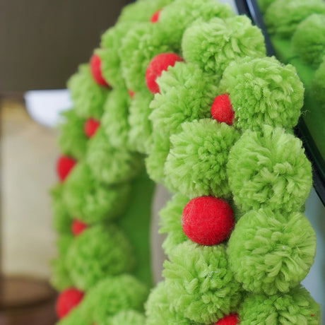 35cm Grinch Wreath Christmas Decoartion