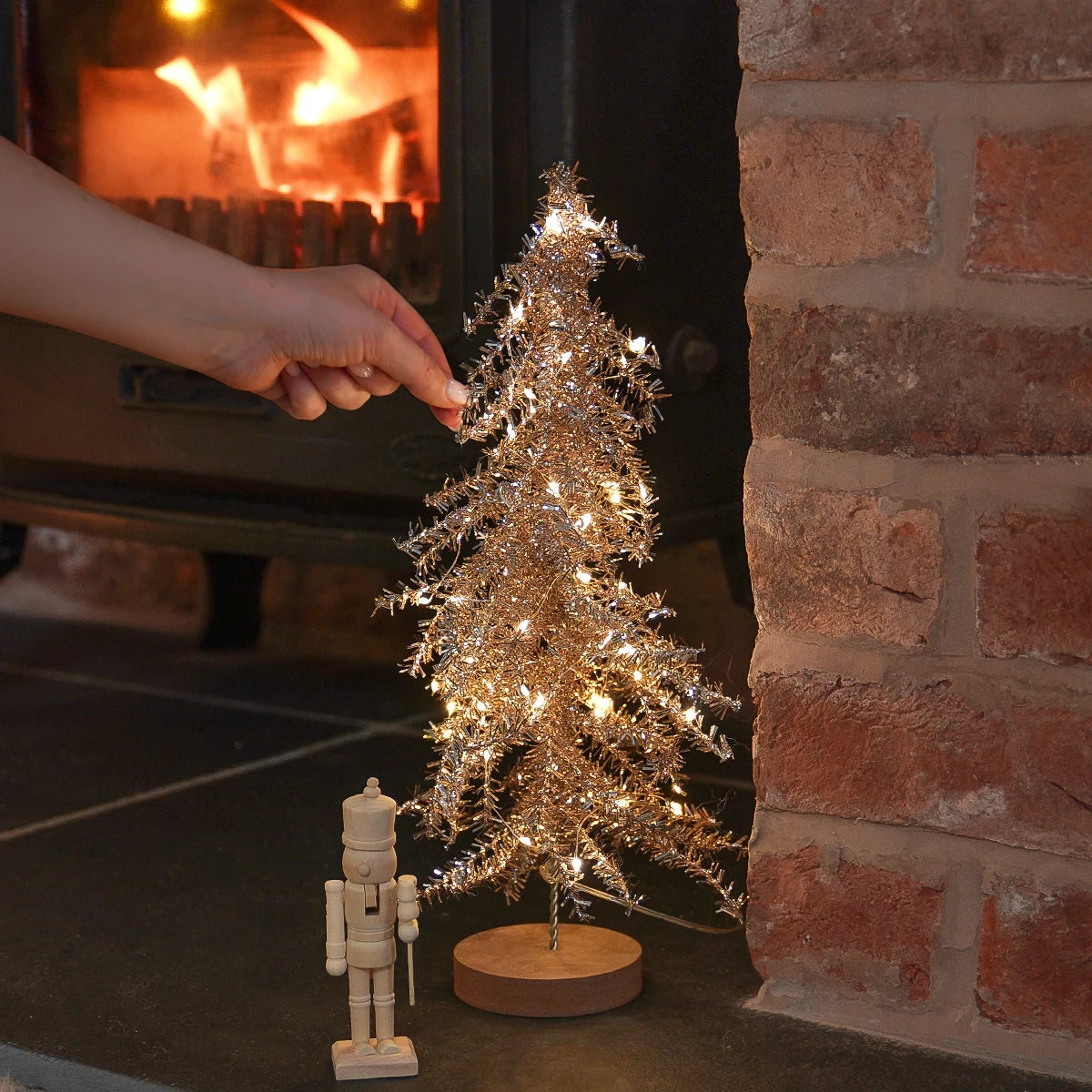 tinsel-led-mini-christmas-tree-battery-operated