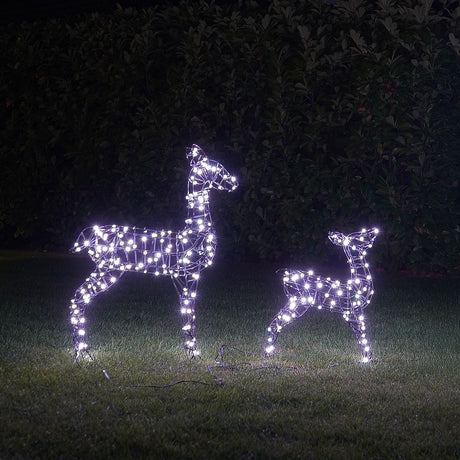 Doe & Fawn Connectable Outdoor Light up Reindeer with Remote Control - Adjustable Colours