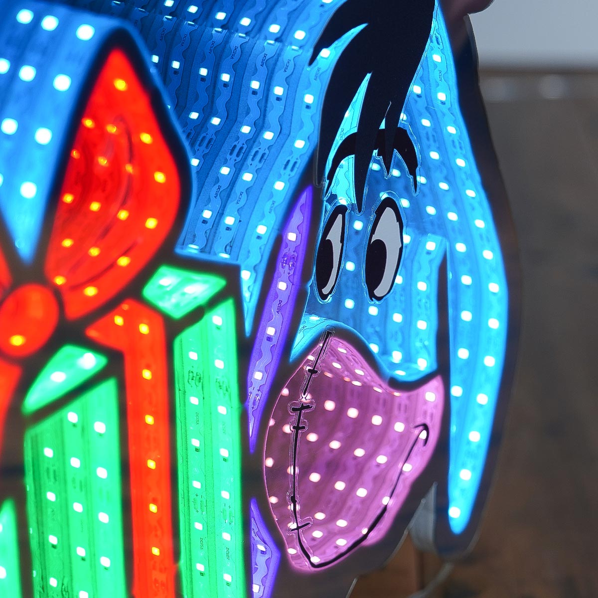 40cm ©Disney Eeyore Infinity Christmas Light
