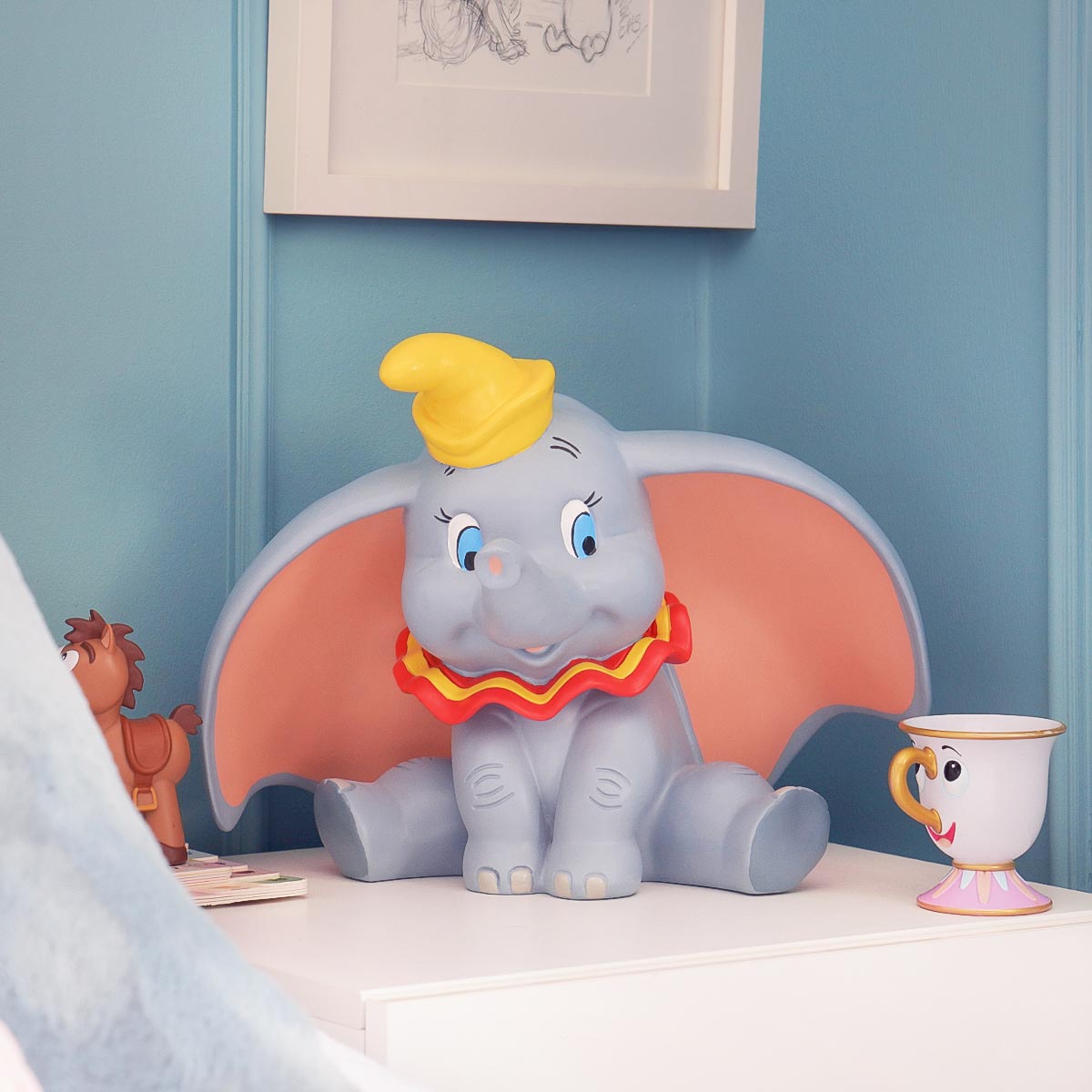 30cm Outdoor ©Disney Dumbo Garden Ornament