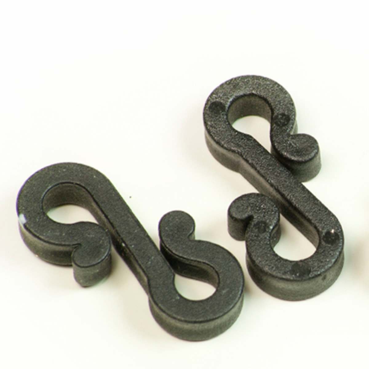 10 Pack Black 'S' Gutter Hooks for 5m Lights