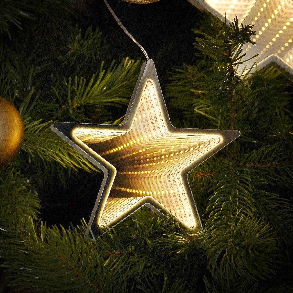 Hanging Star Infinity Mirror Christmas Tree Decoration
