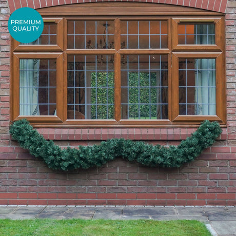 2.7m Outdoor Green Commercial Christmas Garland
